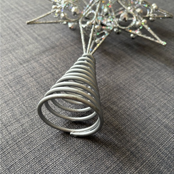 Silver Star Tree Topper - Picture 3 of 3